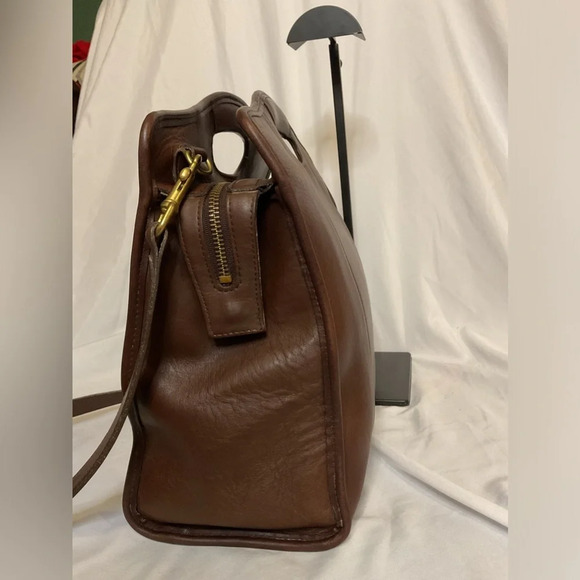 Coach Vintage Large Shopper zip top Tote #9995 from 1996 - Picture 6 of 12